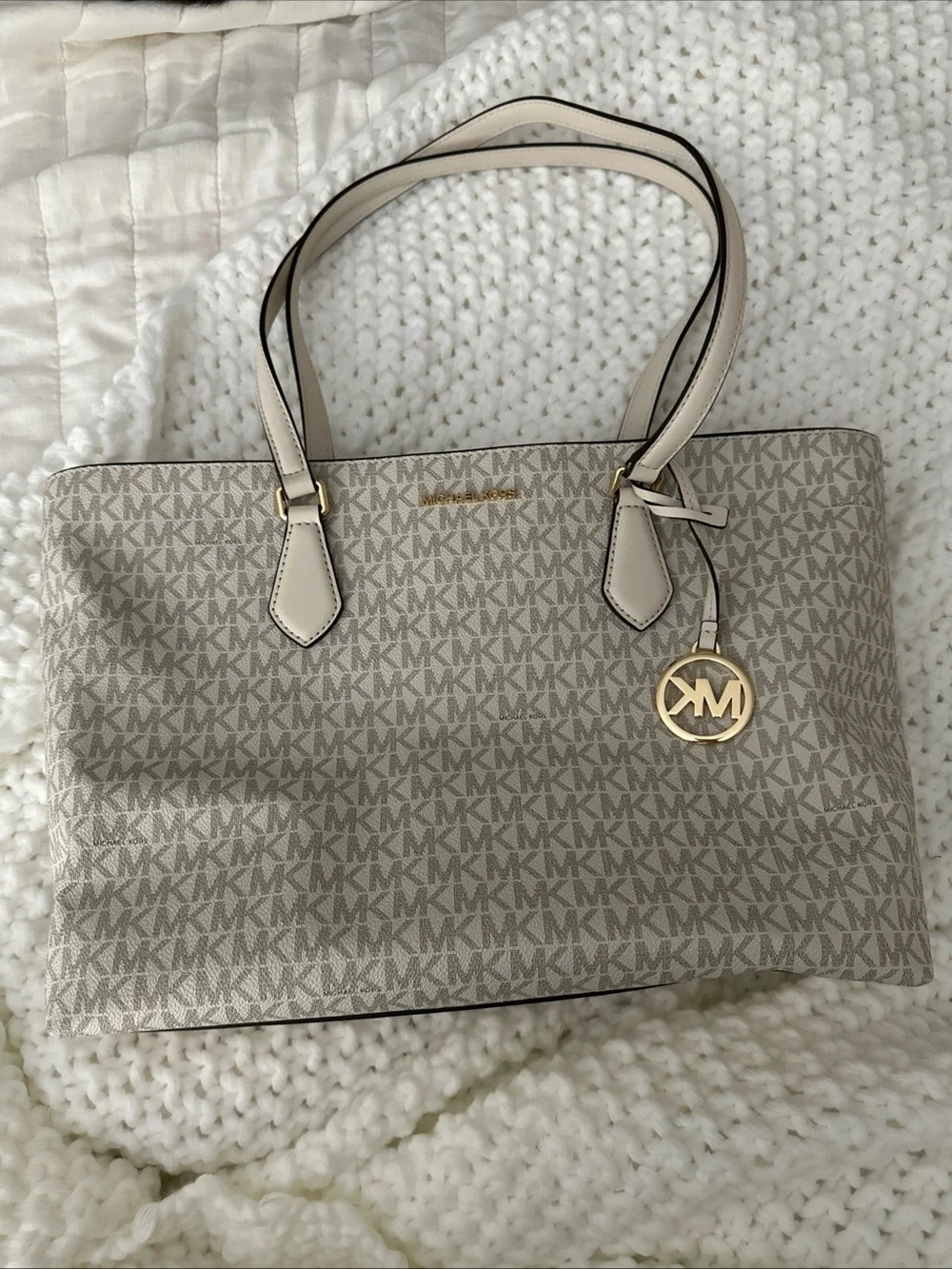 BNWT Michael Kors Beige MK Logo Tote Bag
